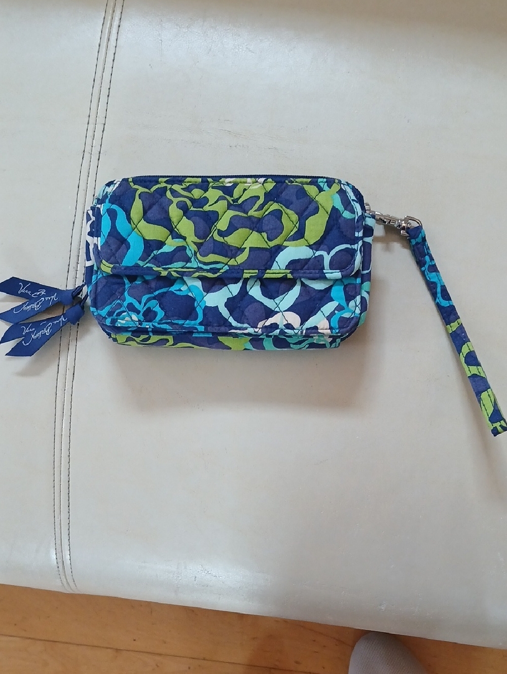 Vera Bradley Katalina Blues Zippered Crossbody Wallet